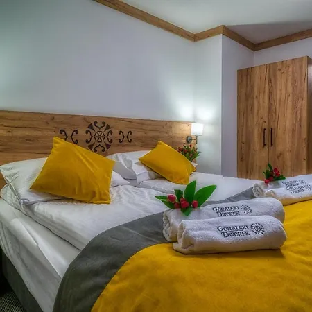 Bed & Breakfast Goralski Dworek Białka