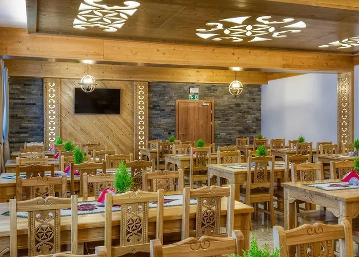 住宿加早餐酒店 Goralski Dworek Bialka Tatrzanska